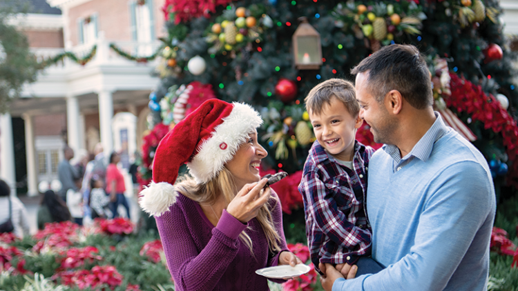 Play, Stay and Enjoy a Disney Dining Promo Card This Holiday Season—and Beyond! (Select Dates 10/27/2023-3/5/2024)