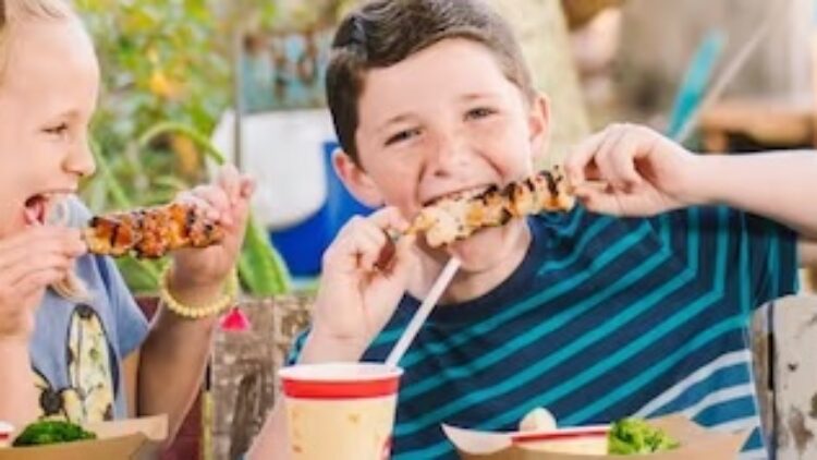 Walt Disney World Kids (Ages 3 to 9) Play & Dine for 50% Off (Select Dates Early 2024)